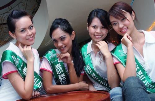 FINALIS MISS MALAYSIA EARTH 2008