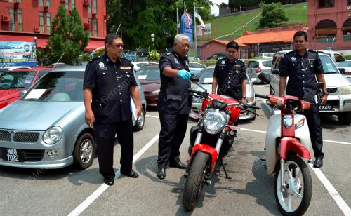 MK02_04112015_CURI_MOTOR