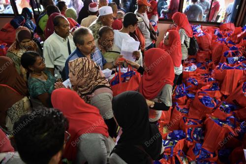 MK02_04122018_SUMBANGAN_BN201812035316