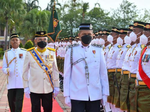 TUN MOHD ALI RUSTAM