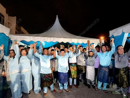 DATUK SERI SHAMSUL ISKANDAR MOHD AKIN