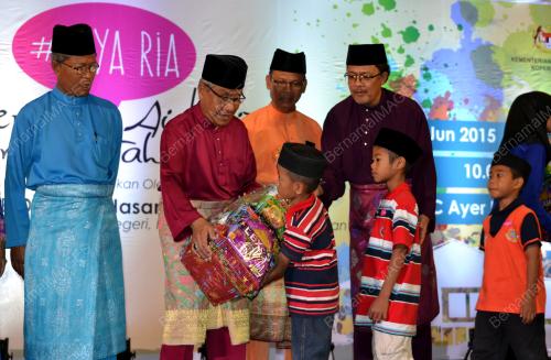 MK02_05062015_HASAN_RAYA