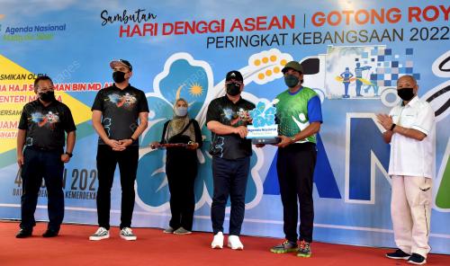 KHAIRY JAMALUDIN