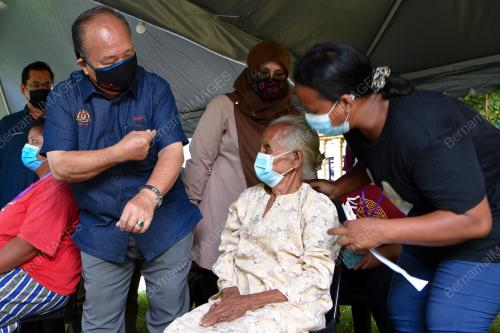 DATUK HENRY SUM AGONG