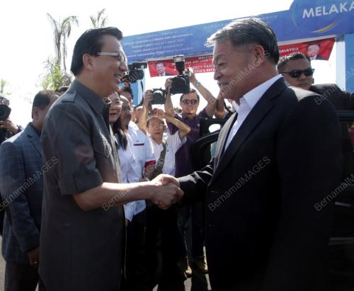 MK02_07112015_MELAKA_GETWAY