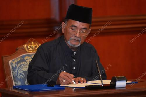 DATUK ISMAIL OTHMAN