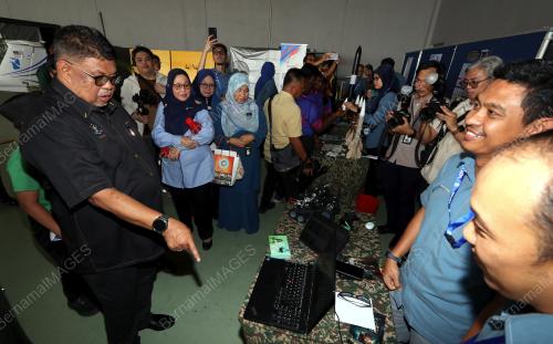 DATUK SERI AB RAUF YUSOF