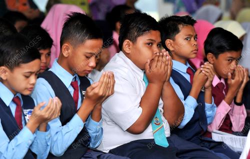 MK02_08092015_UPSR