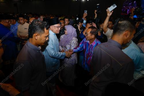 DATUK SERI ANWAR IBRAHIM