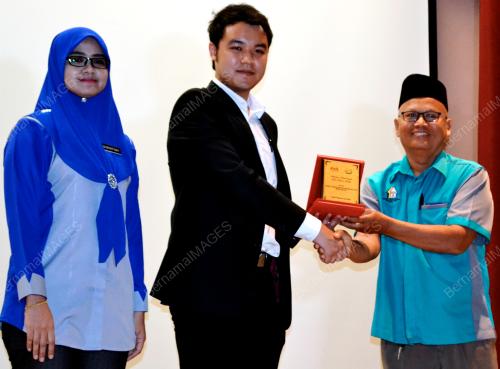 MK02_09042019_BN201904086002_ROS