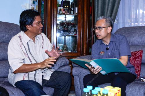 DATUK FAHMI FADZIL