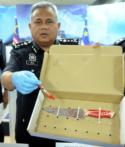 MK02_10032017_POLIS_BUNUH