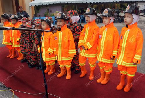SAMBUTAN HARI ANGGOTA BOMBA MELAKA