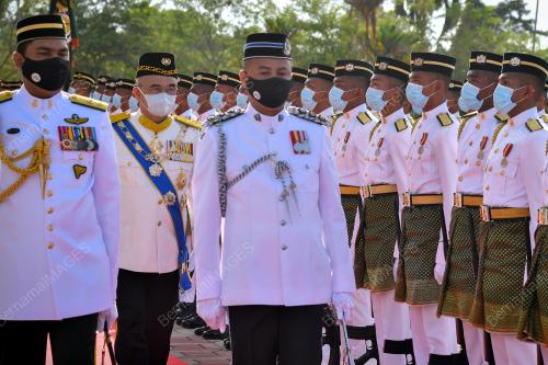 TUN MOHD ALI RUSTAM