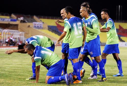 MK02_11022012_JOHOR_FC_KL