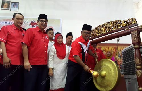 MK02_12032017_UMNO_MESYUARAT