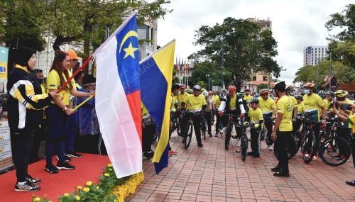 TUANKU HAJAH LAILATUL SHAHREEN AKASHAH KHALIL