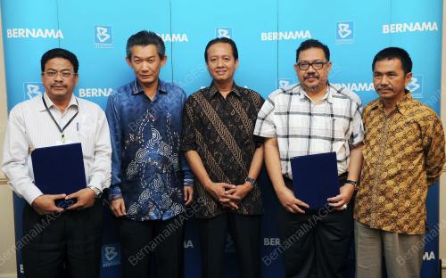 SIDANG KEMUNCAK BERNAMA-ANTARA