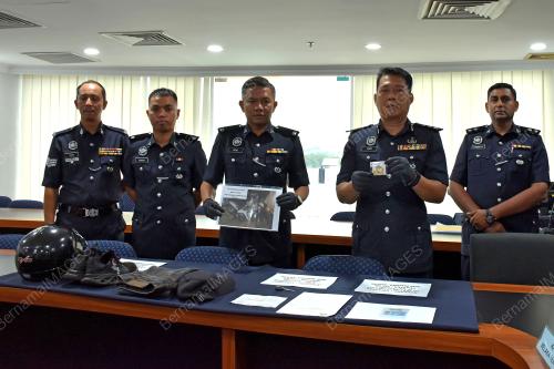 ACP CHRISTOPHER PATIT