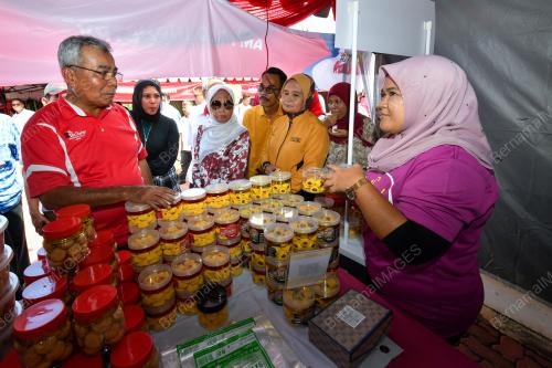 DATUK SERI MOHD REDZUAN YUSOF