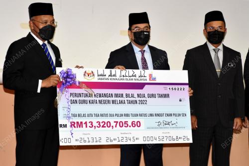 DATUK SERI SULAIMAN MD ALI