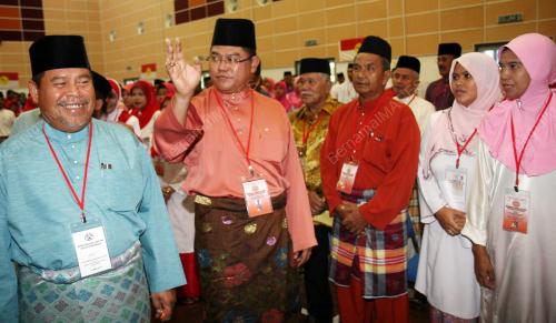 DATUK SERI NOH OMAR