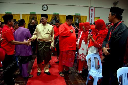 DATUK SERI AB RAUF YUSOH