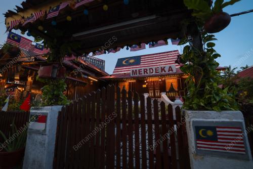RUMAH MERDEKA