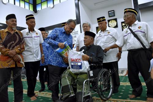 DATUK SERI DR ABDUL FATTAH ABDULLAH