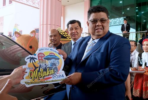 DATUK SERI AB RAUF YUSOH