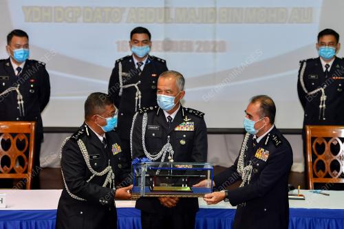 DATUK ZAINUDDIN YAACOB