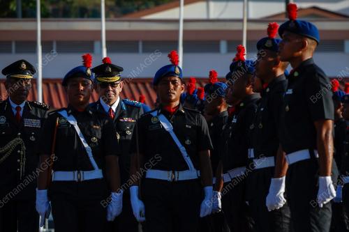 DATUK SERI SALAHUDDIN AYUB