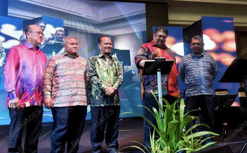 DATUK SERI AB RAUF YUSOH