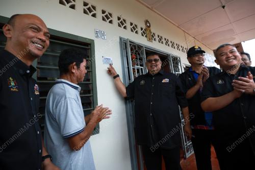 DATUK SERI AB RAUF YUSOH