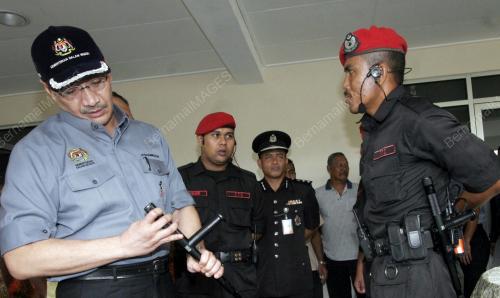 HISHAMMUDDIN TUN HUSSEIN