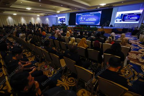DATUK SERI AB RAUF YUSOF