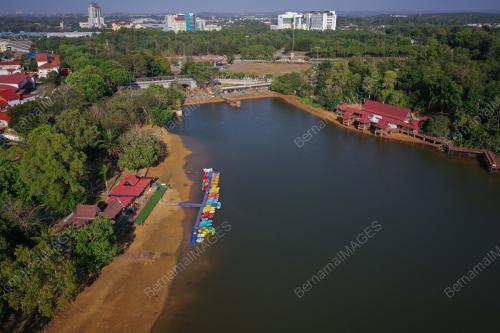 TASIK AYER KEROH
