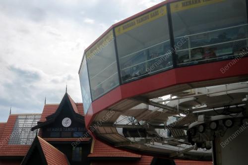 MENARA TAMING SARI