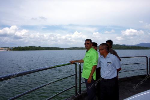 MK02_20022012_EMPANGAN
