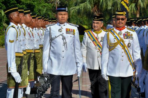 TUN MOHD ALI RUSTAM