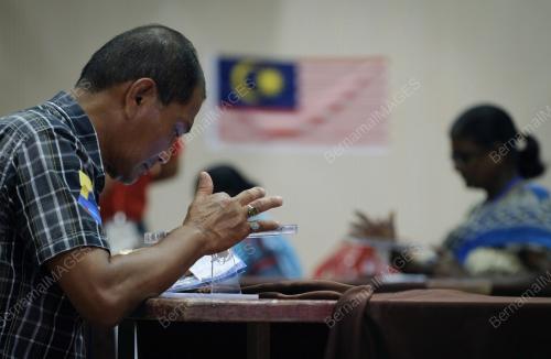 MK02_20102018_PEMILIHAH_BN201810191442