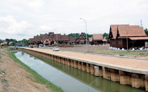 MK02_21022013_HANG_TUAH_RUMAH