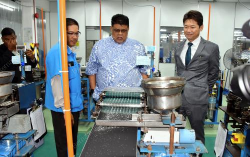 DATUK SERI AB RAUF YUSOH