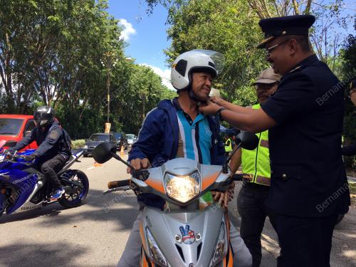 JABATAN PENGANGKUTAN JALAN