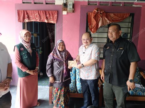 DATUK SERI SHAMSUL ISKANDAR MOHD AKIN