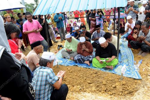 MK02_22102013_PUSARA_NOREEN