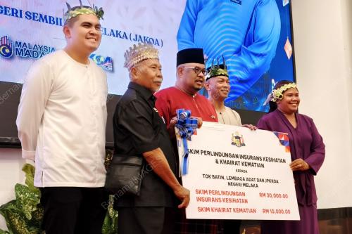 DATUK SERI AB RAUF YUSOH