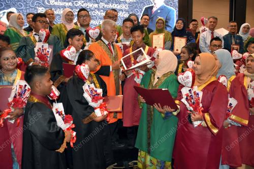 MD AZIZ LANI