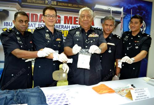 MK02_23102015_POLIS_DADAH