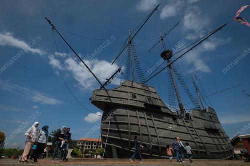MUZIUM SAMUDERA